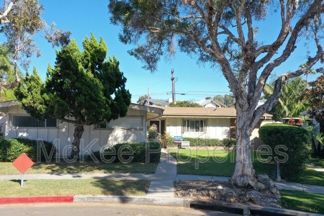 property at 40 Ocean Ct