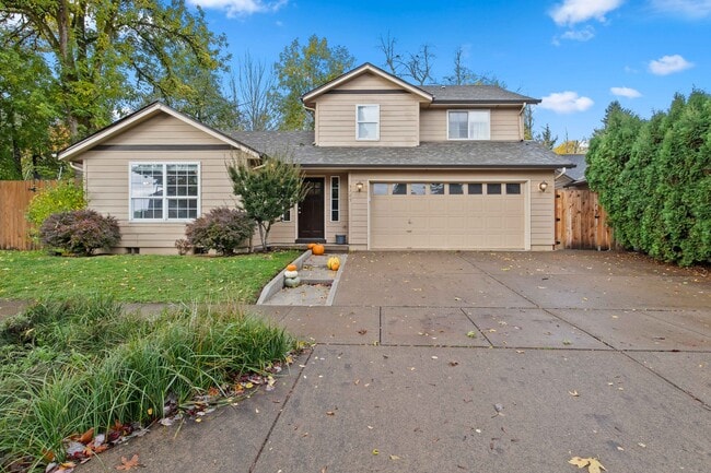 property at 5705 Woodside Dr SE