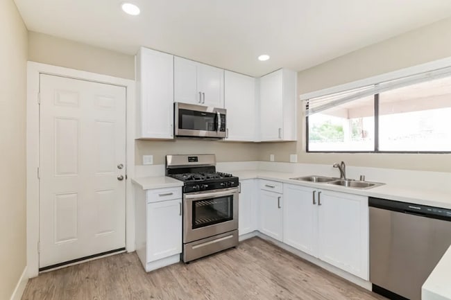 property at 7150 Powderhorn Cir