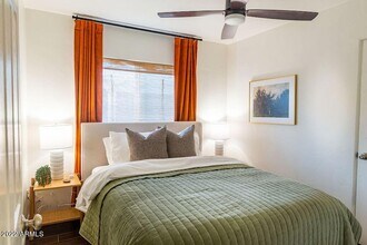 1148 E Glenn Dr in Phoenix, AZ - Foto de edificio - Building Photo