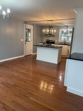 94 Puritan Dr in Warwick, RI - Building Photo - Building Photo