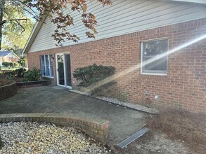 805 Oak Pl in Aiken, SC - Building Photo - Building Photo
