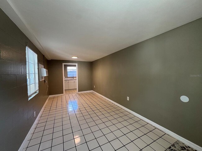 2913 N 10th St in Tampa, FL - Building Photo - Building Photo