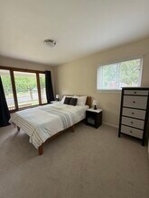 2416 Medford Rd in Ann Arbor, MI - Building Photo - Building Photo