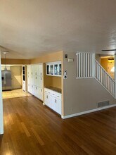 1090 W Lava Ln in Flagstaff, AZ - Foto de edificio - Building Photo