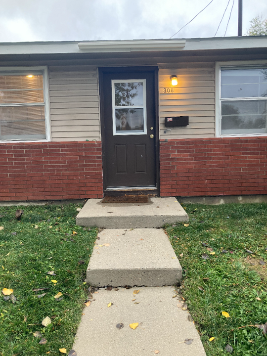 308 S McKinley St-Unit -308 S McKinley in Casper, WY - Foto de edificio