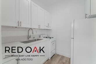 354 E Cypress Ave in Burbank, CA - Building Photo - Building Photo