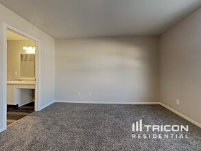 3339 Hapsburg Way in Indianapolis, IN - Building Photo - Building Photo