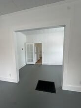 9 N Water St, Unit 9 in Poughkeepsie, NY - Foto de edificio - Building Photo