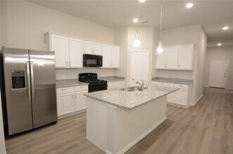 1712 Calanques St in Royse City, TX - Building Photo - Building Photo