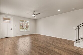 321 W Commercial St in Broken Arrow, OK - Building Photo - Building Photo