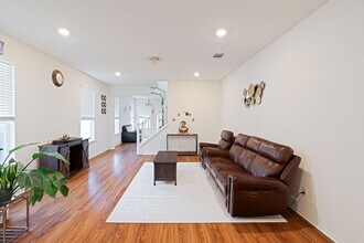 2950 E Old Settlers Blvd in Round Rock, TX - Building Photo - Building Photo