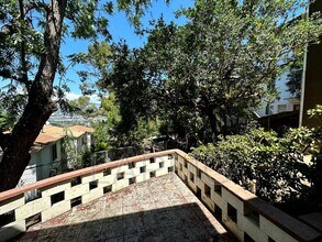 2434 Echo Park Ave in Los Angeles, CA - Building Photo - Building Photo