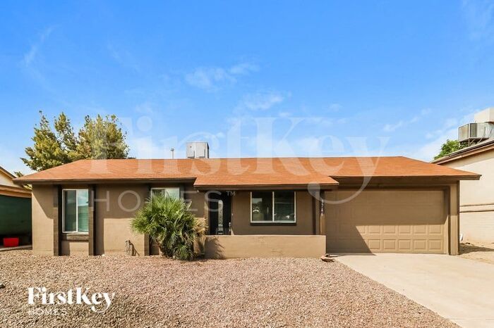 3746 W Bloomfield Rd in Phoenix, AZ - Building Photo