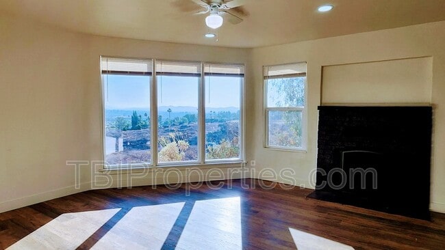 property at 936 Bradley St