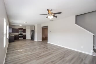 167 Aberdeen Way in Dallas, GA - Building Photo - Building Photo
