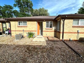 Flats at 16th in Lakewood, CO - Building Photo