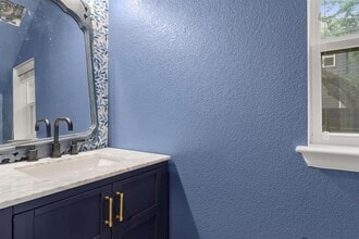 13701 Zink Bnd in Austin, TX - Building Photo - Building Photo