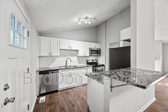 5970 Almina Dr in Galloway, OH - Building Photo - Building Photo