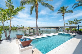 3020 Alton Dr in St Pete Beach, FL - Building Photo - Building Photo