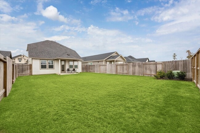 7122 Clearwater Cv Dr