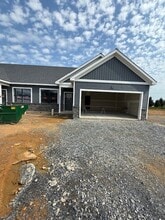 Penn Station Townhomes in Manheim, PA - Building Photo - Building Photo