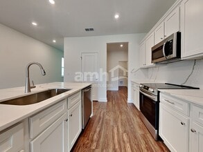 359 Onate Cir in St. Augustine, FL - Foto de edificio - Building Photo