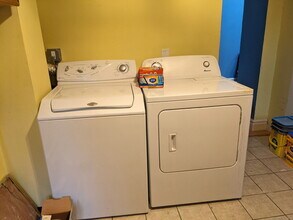 6 Hughes Pl in New Haven, CT - Building Photo - Building Photo