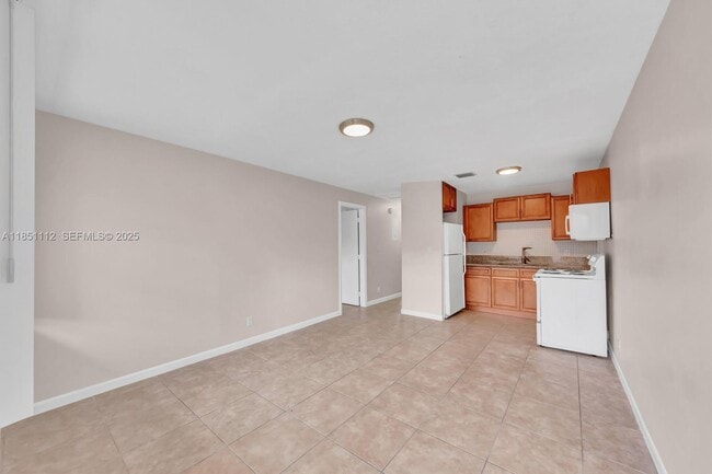 2610 Riverland Dr in Fort Lauderdale, FL - Building Photo - Building Photo