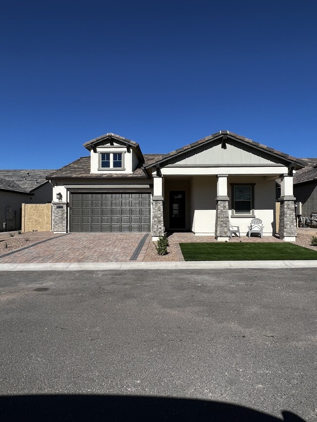 8028 E Jasmine St in Mesa, AZ - Building Photo - Building Photo