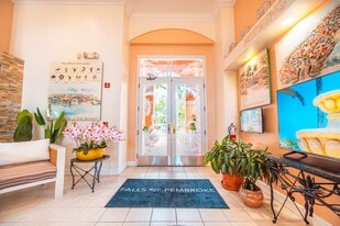 Falls Of Pembroke in Pembroke Pines, FL - Building Photo