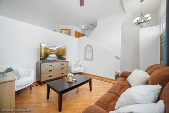 632 Spring Leaf Dr in Joliet, IL - Building Photo - Building Photo