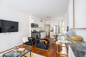 1288 1st Ave. in New York, NY - Building Photo - Building Photo