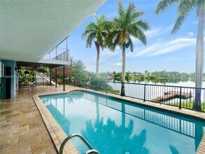 8034 SW 199th Terrace in Cutler Bay, FL - Building Photo - Building Photo