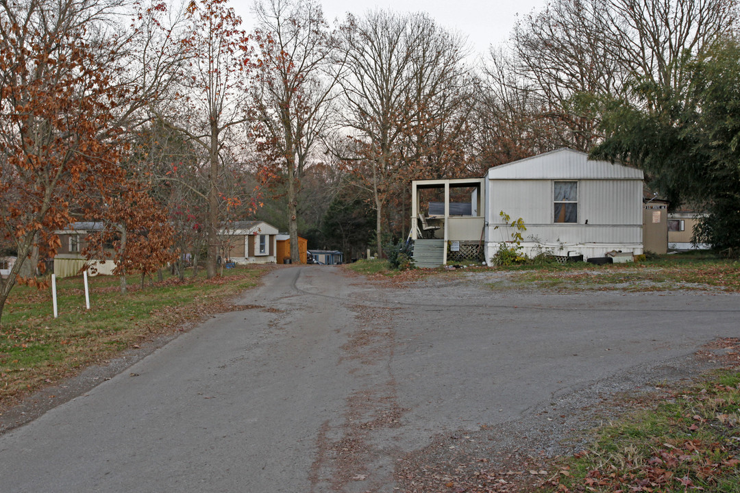 369 N Mt Juliet Rd in Mount Juliet, TN - Foto de edificio