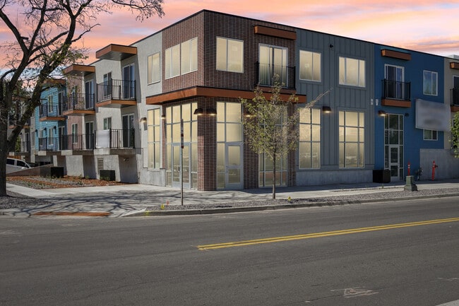 1326 S 500 E, Unit 2BE in Salt Lake City, UT - Foto de edificio - Building Photo