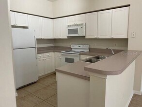 593 Campus St in Kissimmee, FL - Building Photo - Building Photo