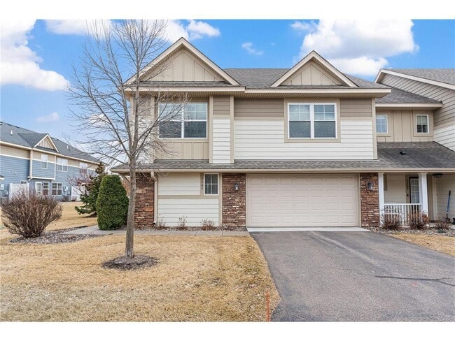 property at 3262 Red Oak Trail