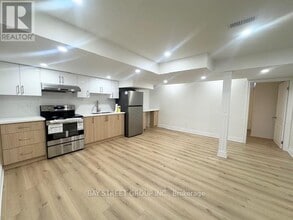 59 Larkmead Crescent in Markham, ON - Building Photo - Building Photo