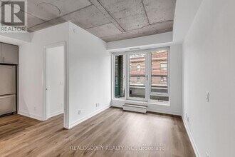 115 Larchmount Ave in Toronto, ON - Building Photo - Building Photo