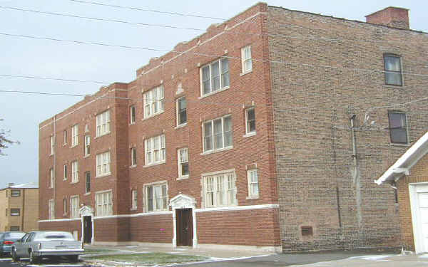 8057 S Carpenter St in Chicago, IL - Foto de edificio