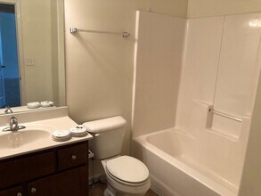 337 Oxford Cir in Richmond, KY - Building Photo - Building Photo