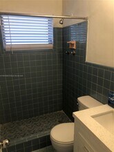 1723 Johnson St-Unit -1 in Hollywood, FL - Foto de edificio - Building Photo