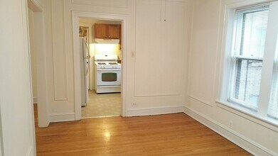 708 Seward St, Unit 2S in Evanston, IL - Building Photo - Building Photo