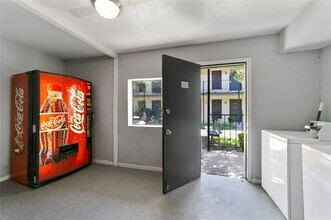 1407 15th Pl in Plano, TX - Building Photo - Building Photo