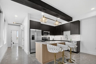 116 W 3rd St, Unit SI ID1322460P in Tulsa, OK - Foto de edificio - Building Photo