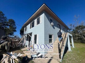 917 Pineknot Rd in Ashburn, GA - Building Photo