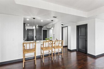 1900 E Girard Pl in Englewood, CO - Building Photo - Building Photo
