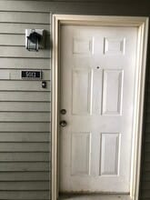 5013 Ravens Crest Dr, Unit 5013 in Plainsboro, NJ - Building Photo - Building Photo