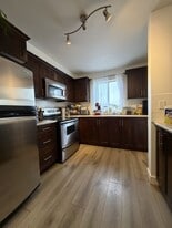 46289 Yale Rd in Chilliwack, BC - Building Photo